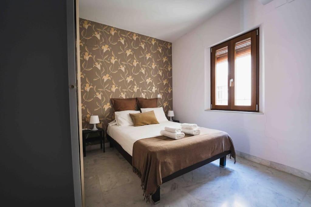 Atico Con Terraza Privada Cerca De La Catedral Apartamento Sevilla